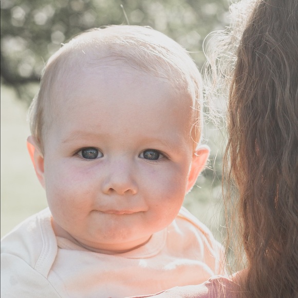 Meet your Posher, Candace - Picture 2 of 16